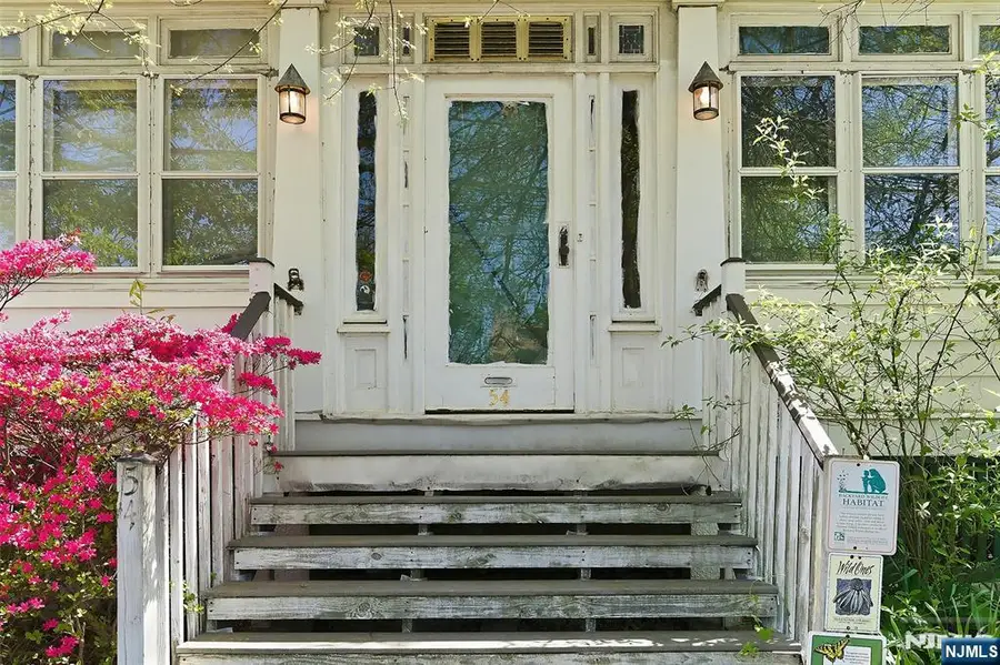 54 Rochelle Avenue, Rochelle Park, NJ 07662 - #3