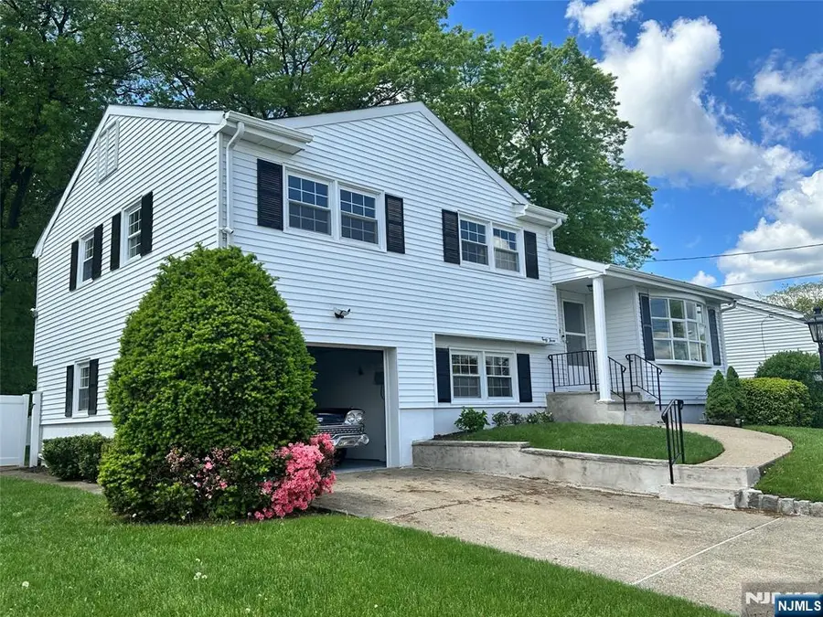 43 Bender Drive, Clifton, NJ 07013 - #2