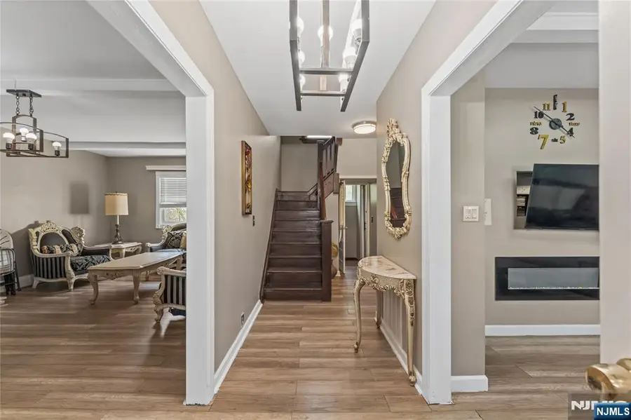 15 Putnam Place, Clifton, NJ 07011 - #3