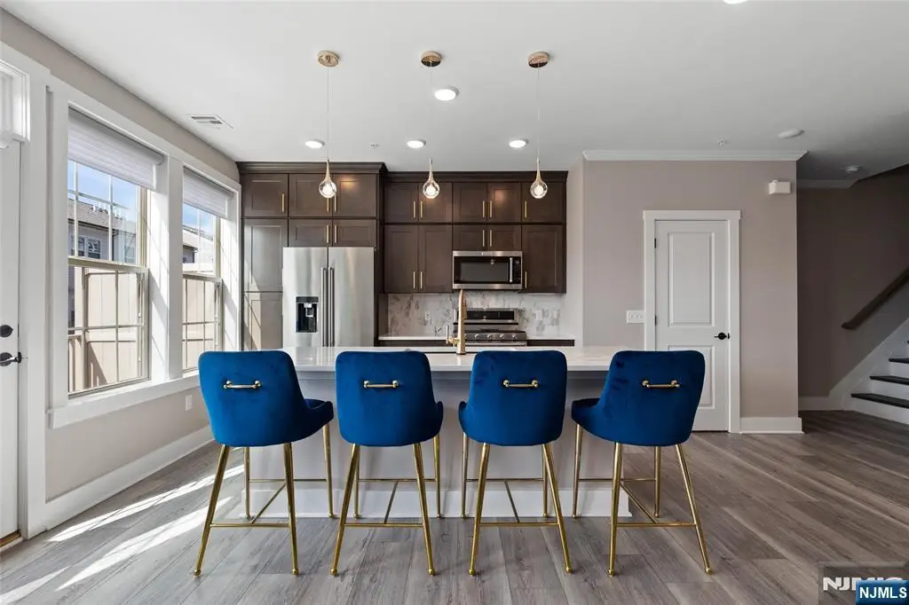 81 Arnold Drive 5804, Wood Ridge, NJ 07075 - #1