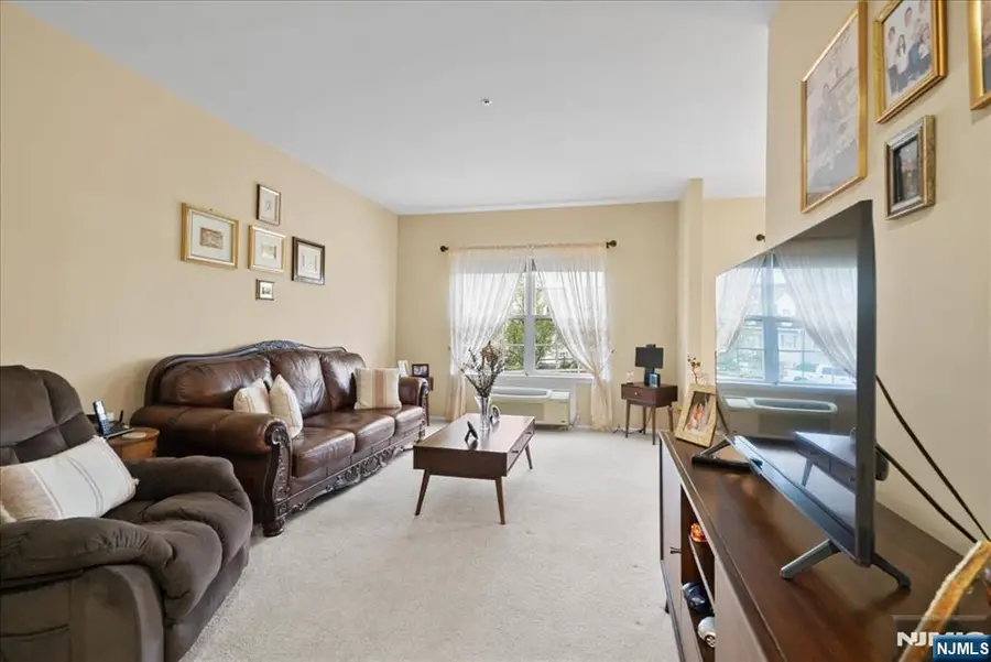 9224 Richmond Road, West Milford, NJ 07480 - #3