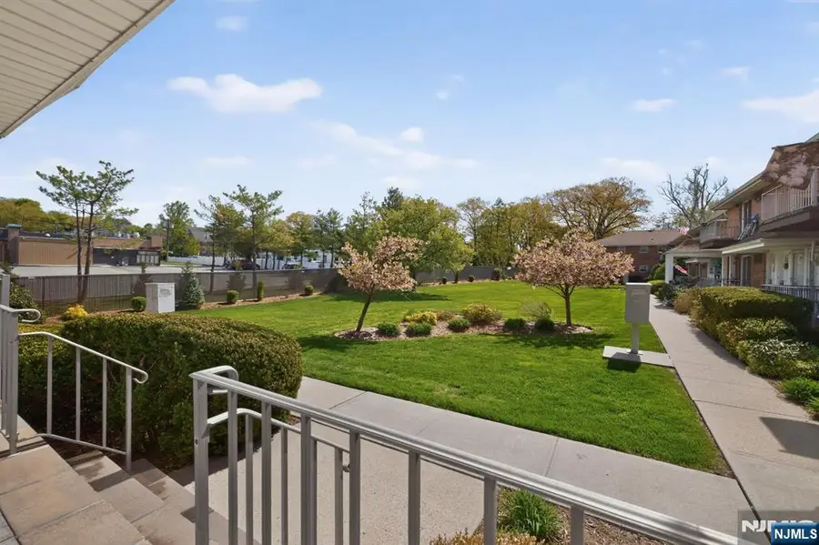 15 Cottage Street 11A, Midland Park, NJ 07432 - #3