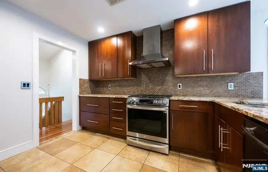 3 Antrim Road, Montvale, NJ 07645 - #3