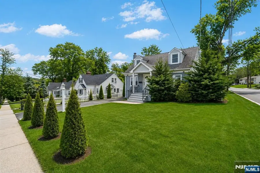 19 Elmwood, West Orange, NJ 07052 - #2