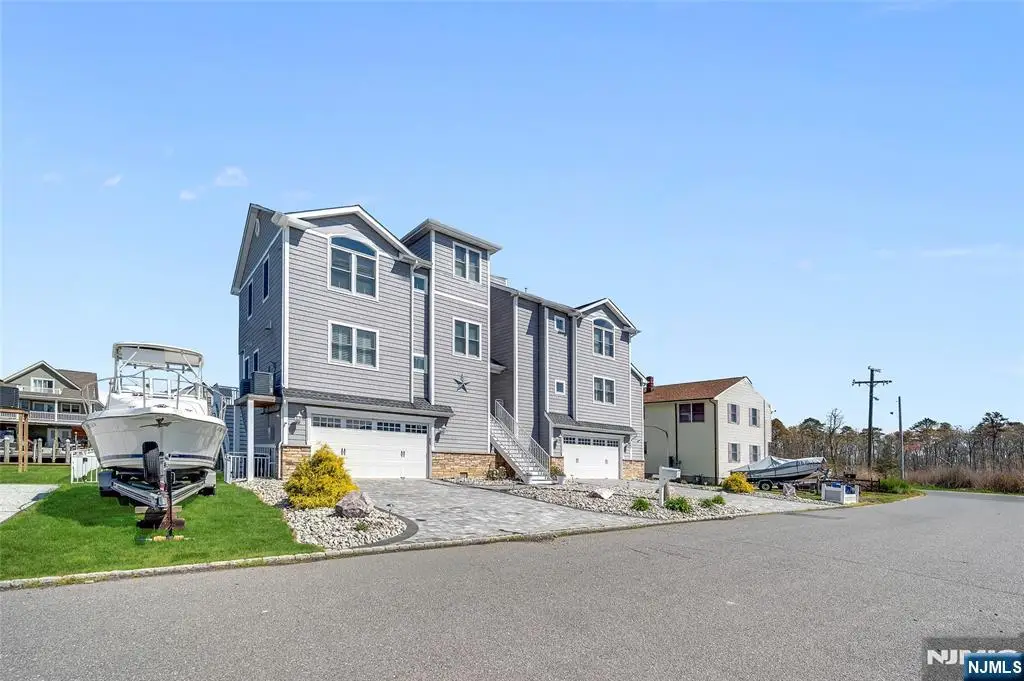 6 Capstan Road, Waretown, NJ 08758 - #1