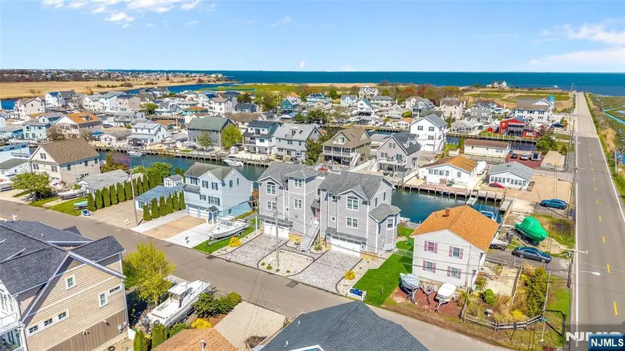 6 Capstan Road, Waretown, NJ 08758 - #3