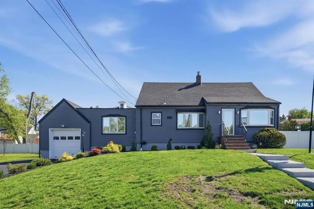 30 Brookview Drive, North Haledon, NJ 07508 - #1