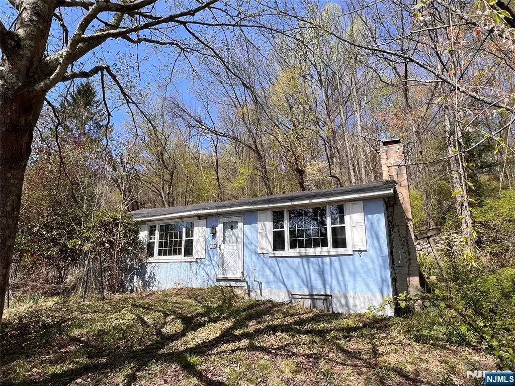 900 Primrose Path, Newton, NJ 07860 - #1