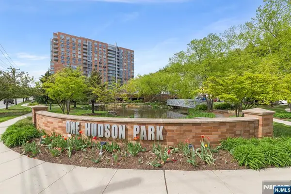 310 Hudson Park 310, Edgewater, NJ 07020