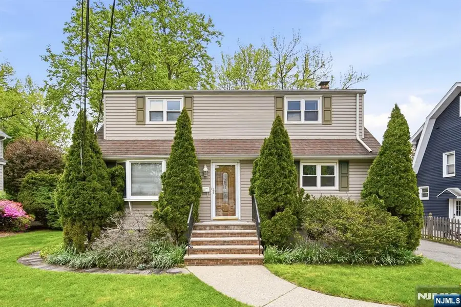 104 14th Street, Cresskill, NJ 07626 - #3
