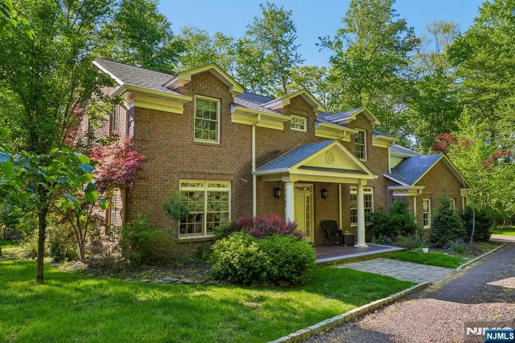 2B Paris Avenue, Rockleigh, NJ 07647 - #1