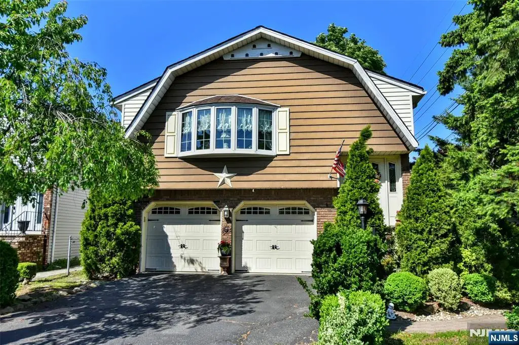9 Thoma Avenue, Maywood, NJ 07607 - #1