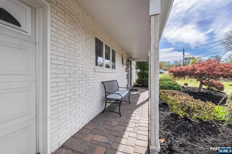 19 Harwood Place, Preakness, NJ 07470 - #3
