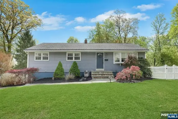 7 S 1st Street, Park Ridge, NJ 07656