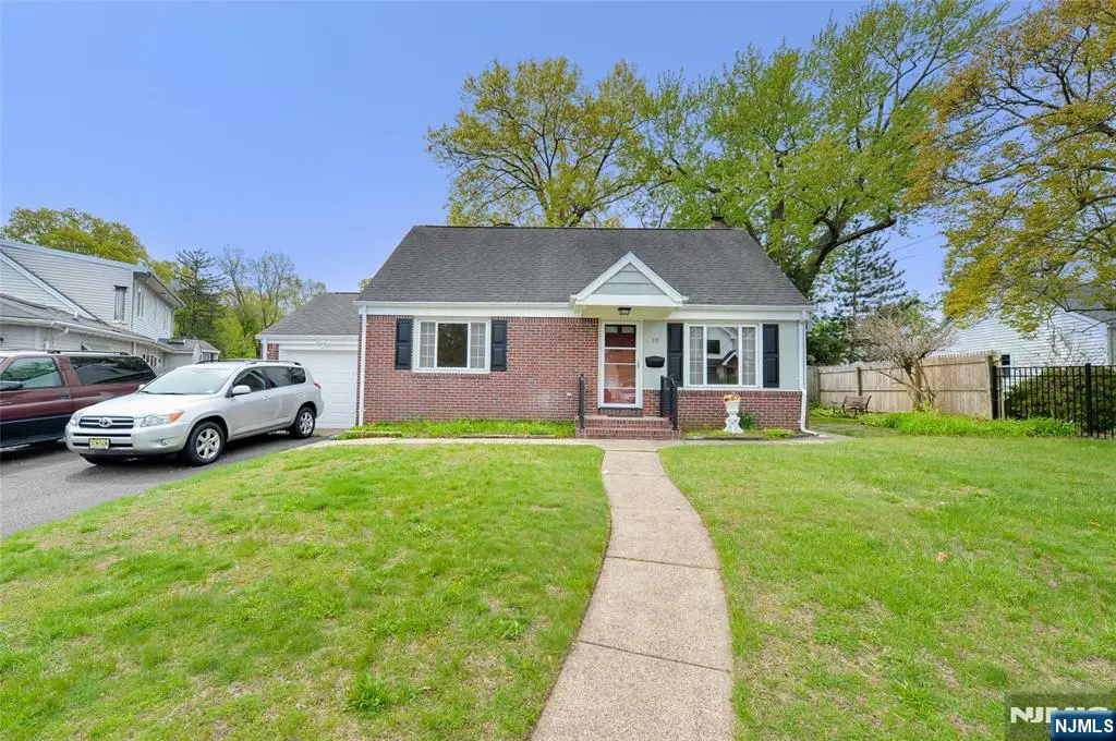10 Williamson Place, Fair Lawn, NJ 07410 - #1