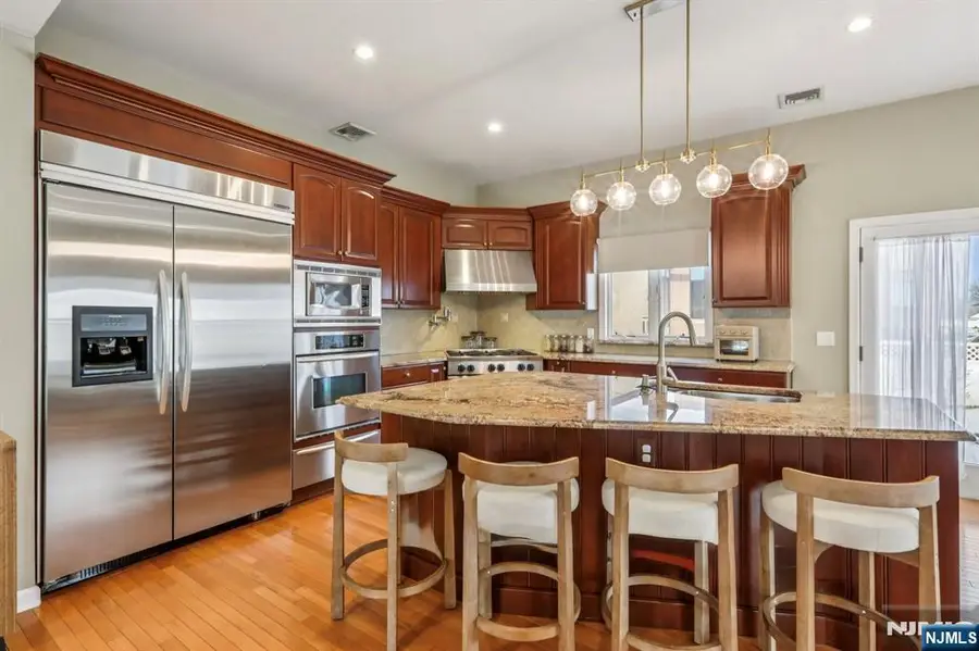 28 George Street, Saddle Brook, NJ 07663 - #3