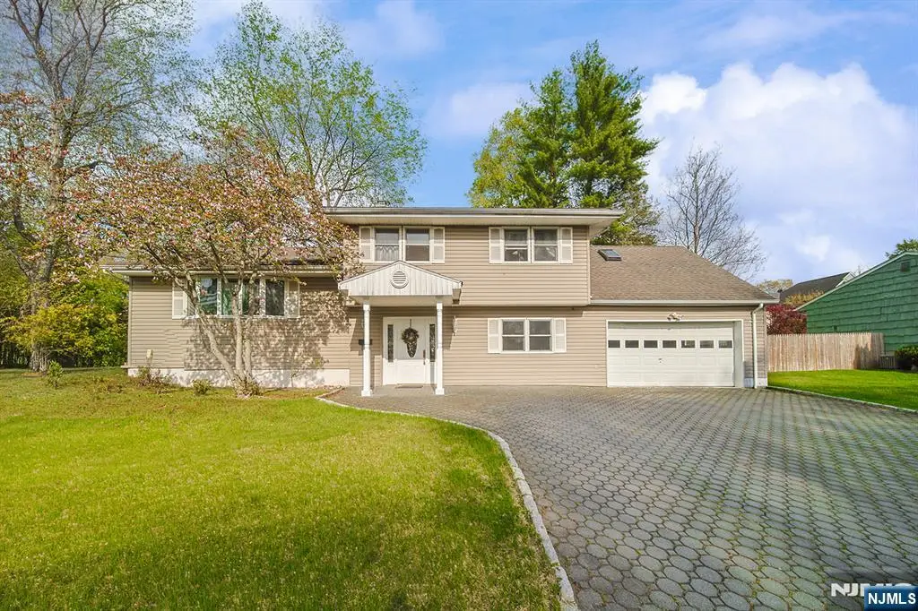 18 Carter Street, Norwood, NJ 07648 - #1