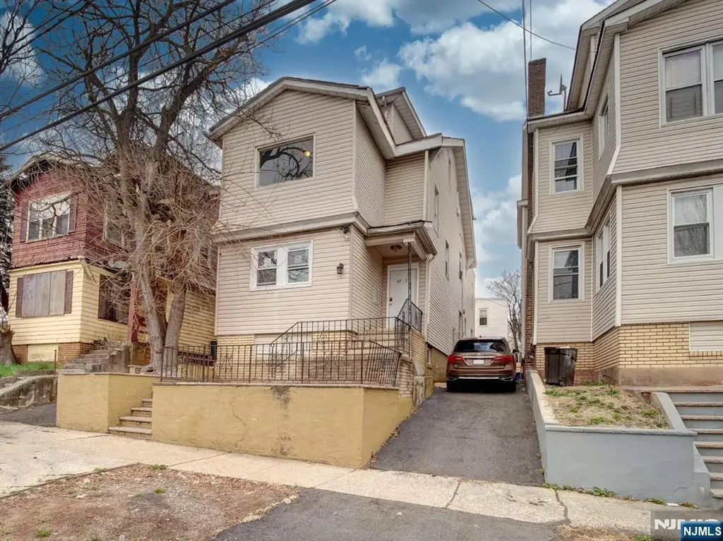 49-51 Parkview Terrace, Newark, NJ 07112 - #1