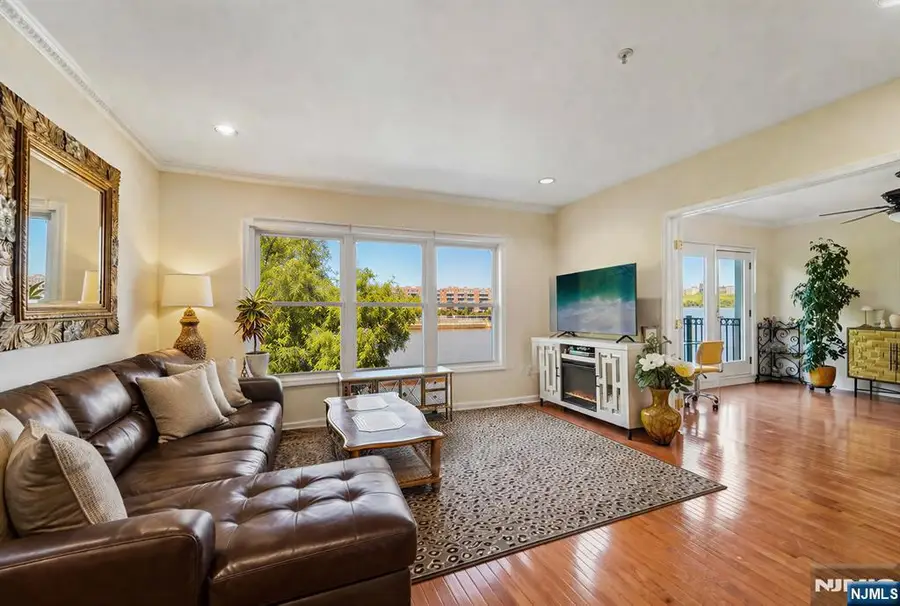 140 The Promenade, Edgewater, NJ 07020 - #2