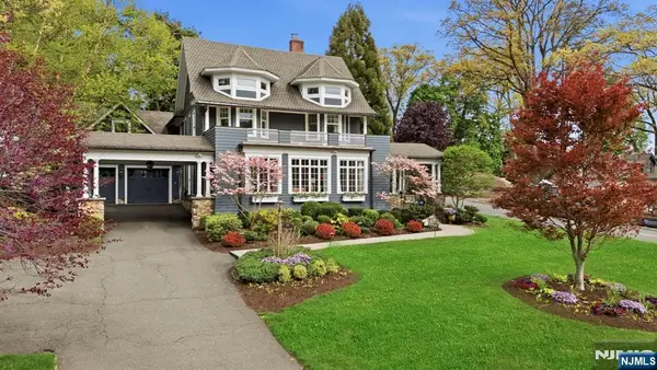 203 Heights Road, Ridgewood, NJ 07450
