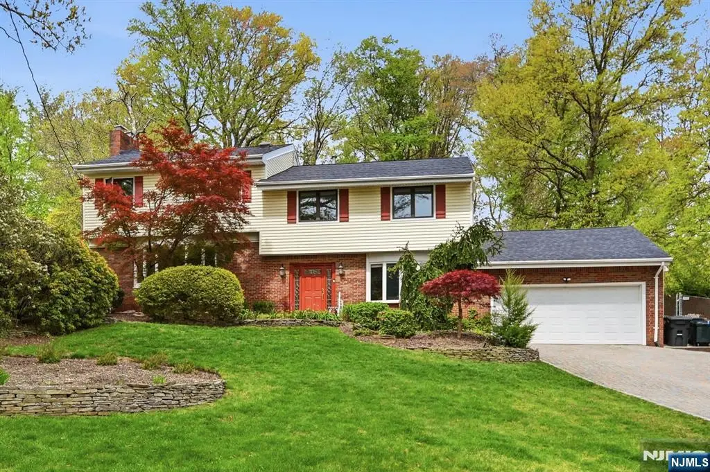 46 Wierimus Lane, Hillsdale, NJ 07642 - #1