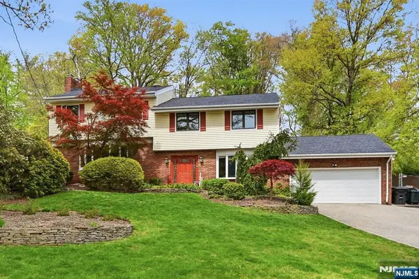 46 Wierimus Lane, Hillsdale, NJ 07642