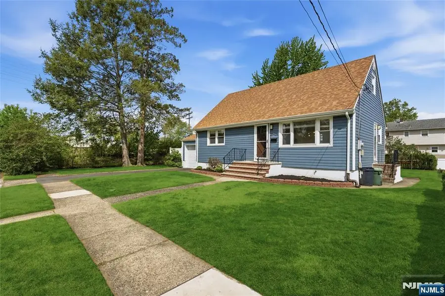 21-05 Dalton Place, Fair Lawn, NJ 07410 - #3
