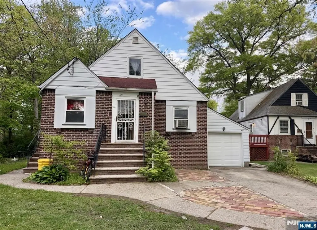 691 River Road, Teaneck, NJ 07666 - #1
