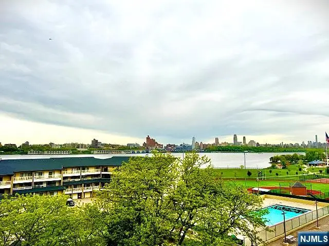 1203 River 5G, Edgewater, NJ 07020 - #1