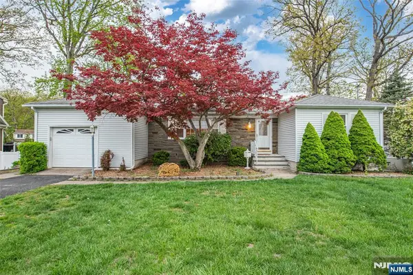51 Chestnut Drive, Wayne, NJ 07470