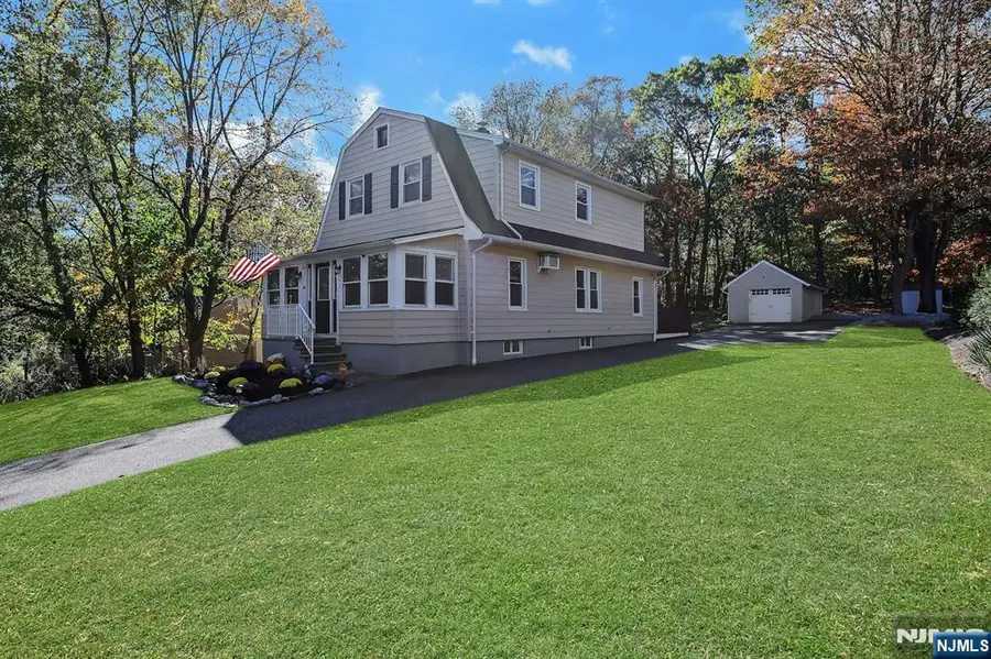 172 Yawpo, Oakland, NJ 07436 - #2
