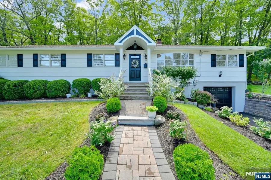 151 Page Drive, Oakland, NJ 07436 - #3