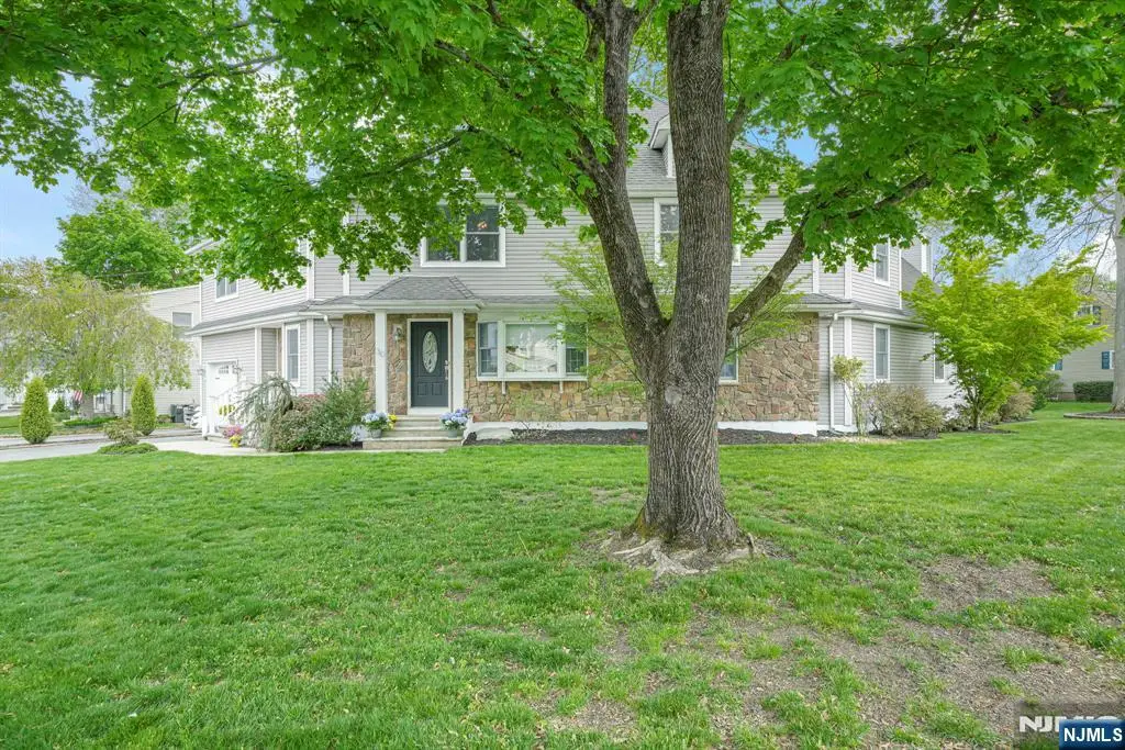 30 Oakley Way, Wayne, NJ 07470 - #1