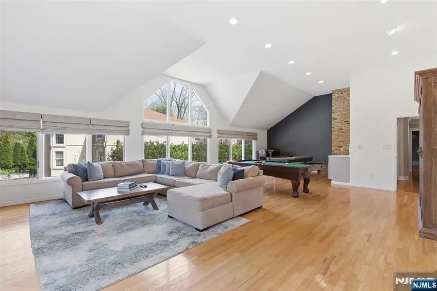 407 Mark Lane, River Vale, NJ 07675 - #2
