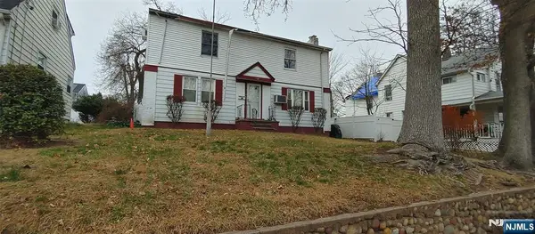 Address Withheld By Seller, Teaneck, NJ 07666