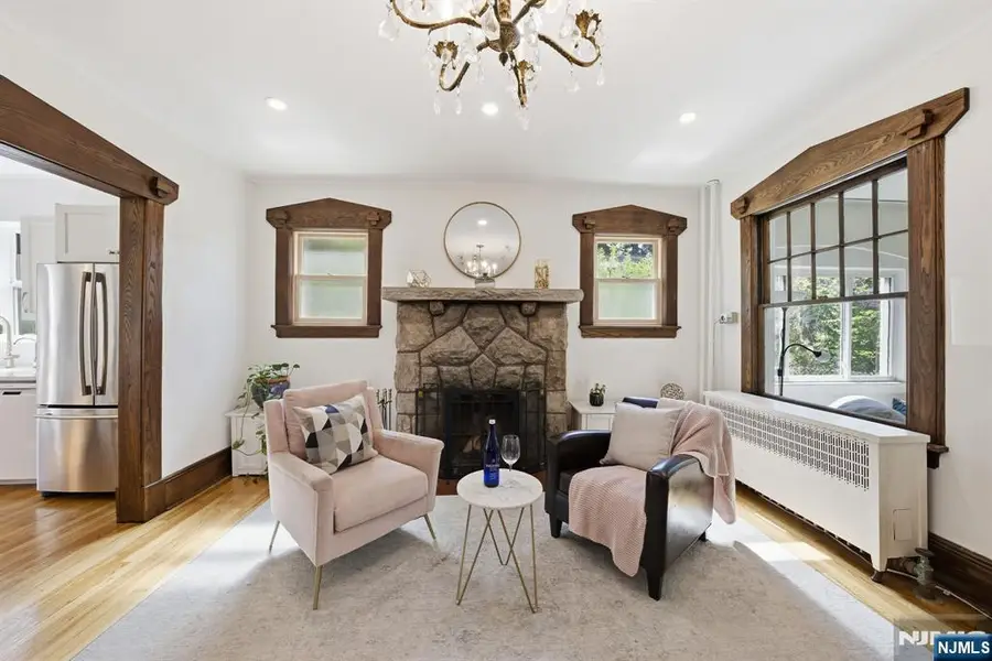 181 Highwood Avenue, Leonia, NJ 07605 - #3