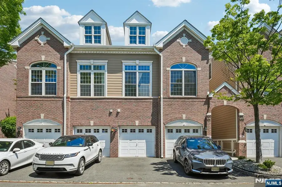 102 Abbie Court B1, West New York, NJ 07093 - #2