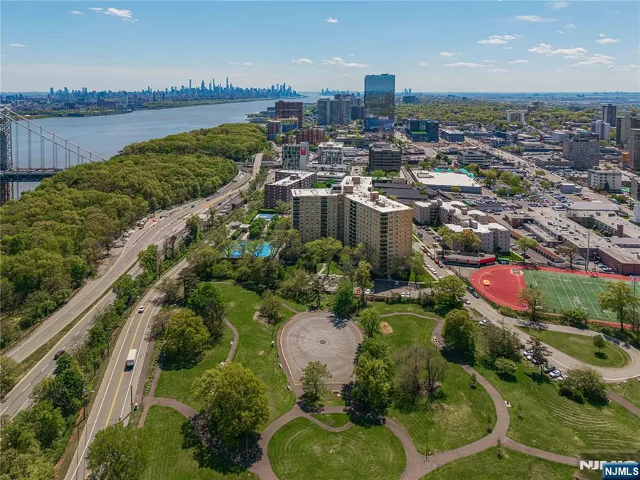 2200 N Central Road 6H, Fort Lee, NJ 07024 - #2