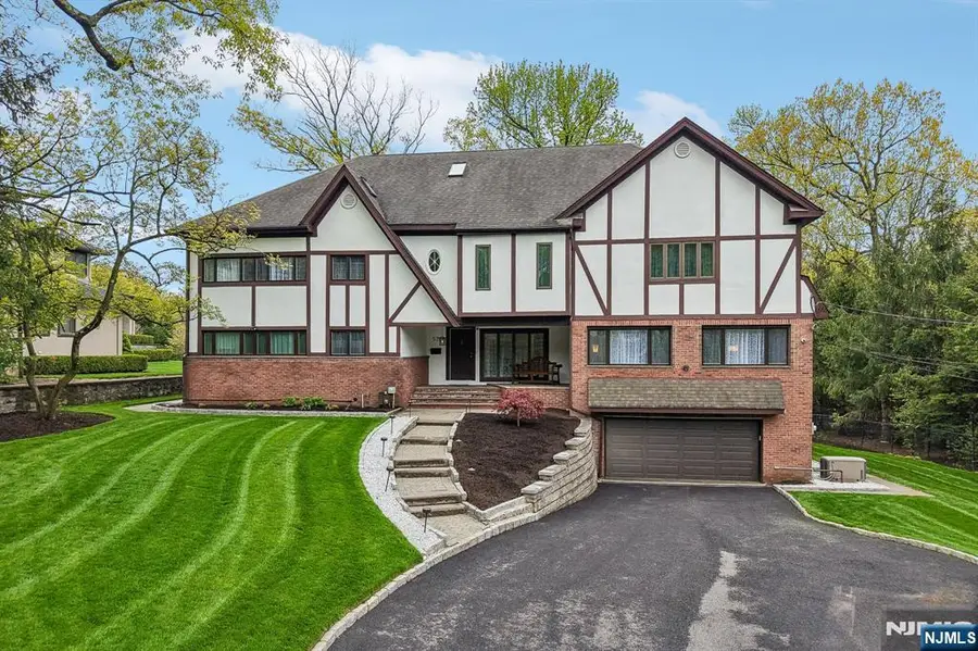536 Illingworth Avenue, Englewood, NJ 07631 - #3