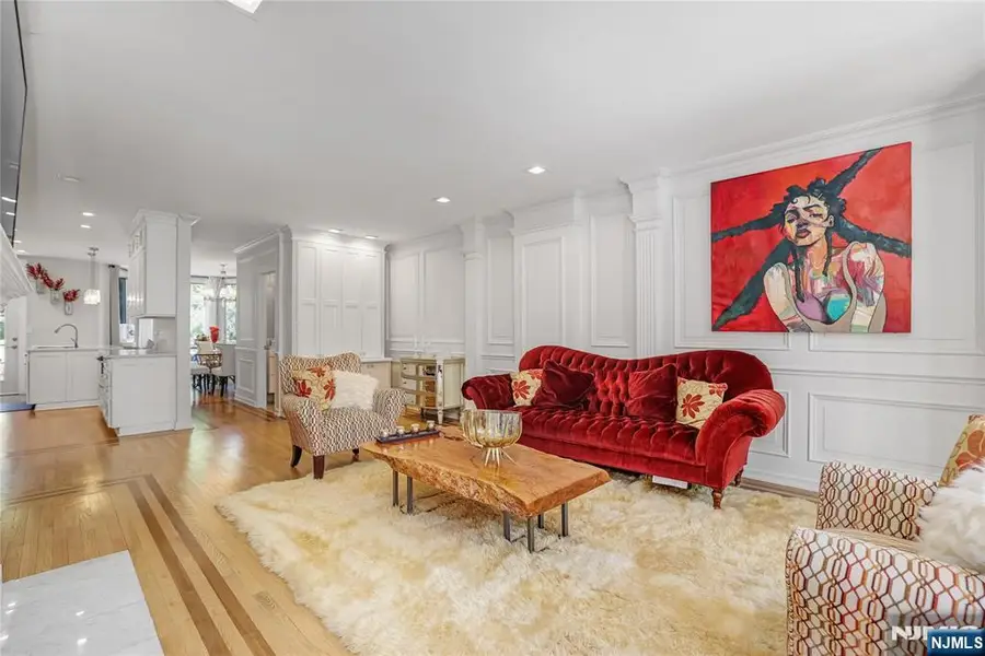 117 Kensington Drive 304, Fort Lee, NJ 07024 - #2