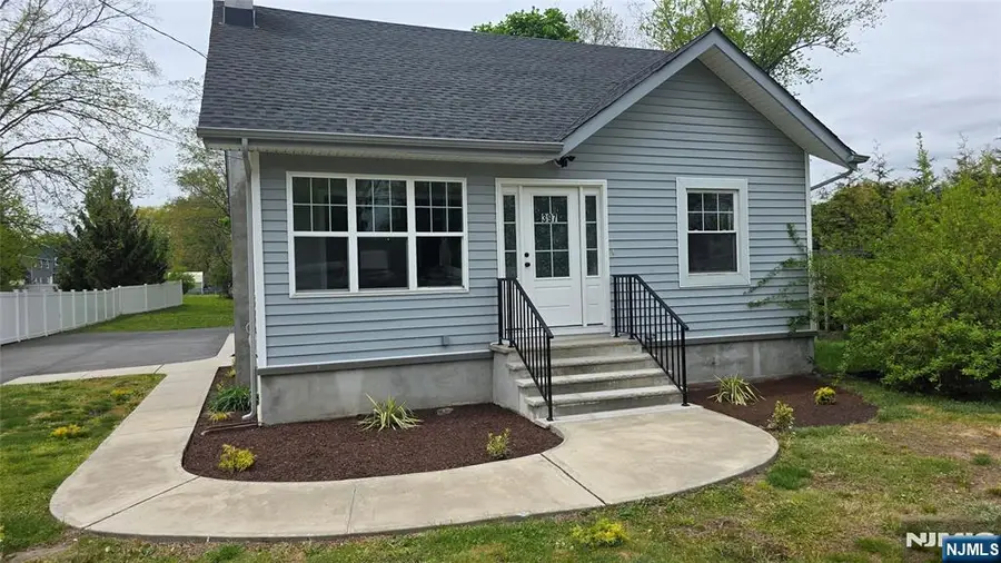 397 Newark Pompton Turnpike, Pequannock, NJ 07444 - #3