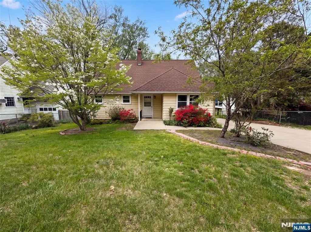 616 River Road, Teaneck, NJ 07666 - #1