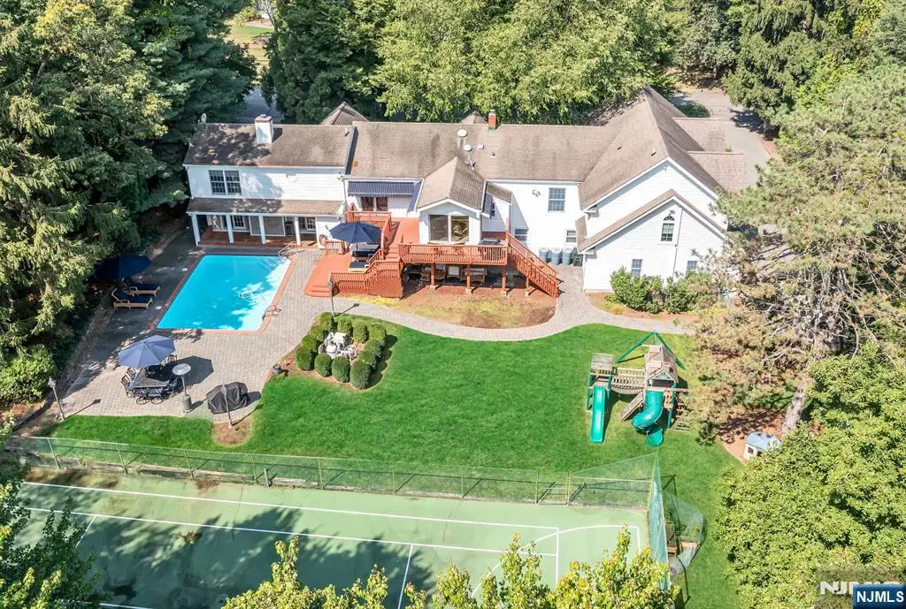 24 Vanderbeck Lane, Mahwah, NJ 07430 - #1