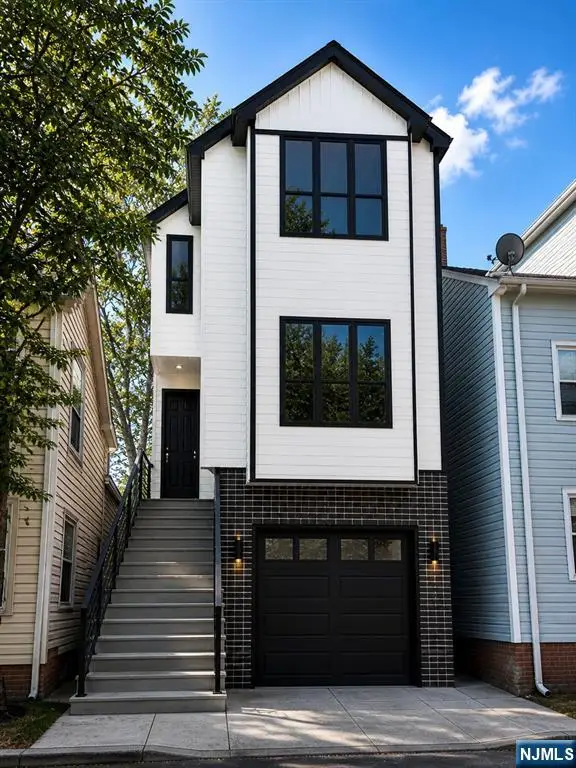 31 Watson Street, Paterson, NJ 07522