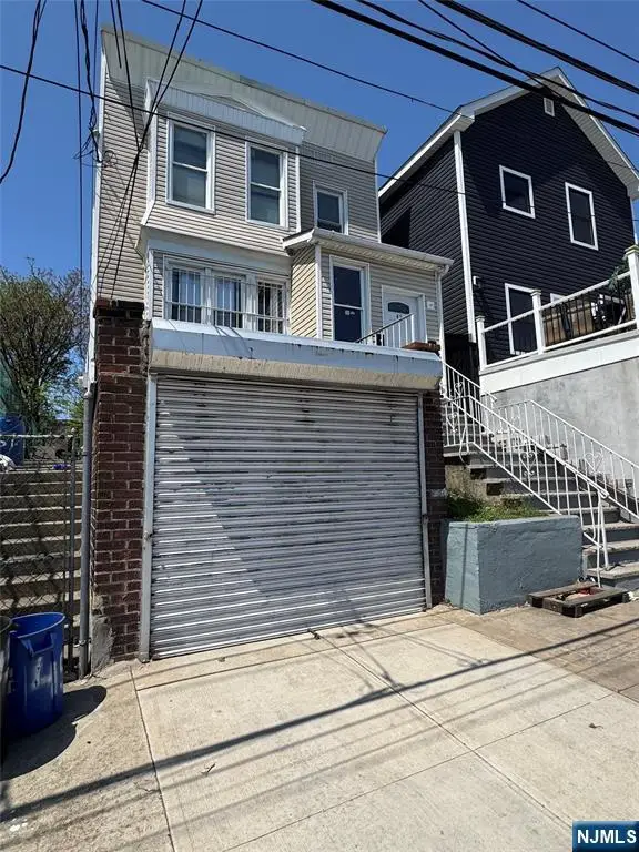 45 Ogden Street, Newark, NJ 07104 - #3