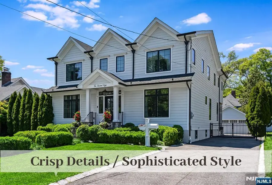 208 N Walnut Street, Ridgewood, NJ 07450 - #2