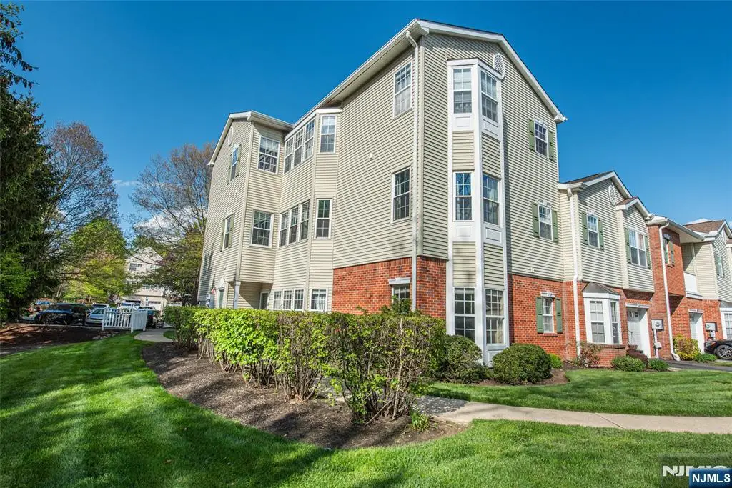 25 Allister Court 601, Lincoln Park, NJ 07035 - #1