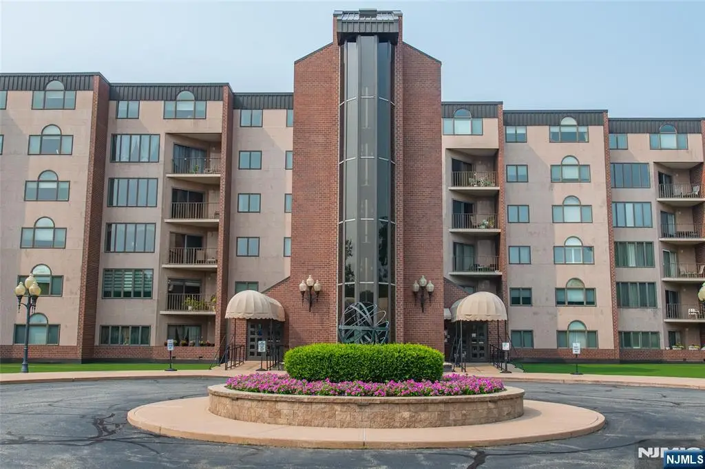 1360 Hamburg Turnpike 708, Wayne, NJ 07470 - #1