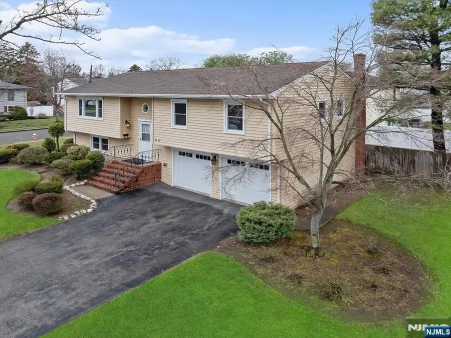 41-03 Ackerman Drive, Fair Lawn, NJ 07410 - #3