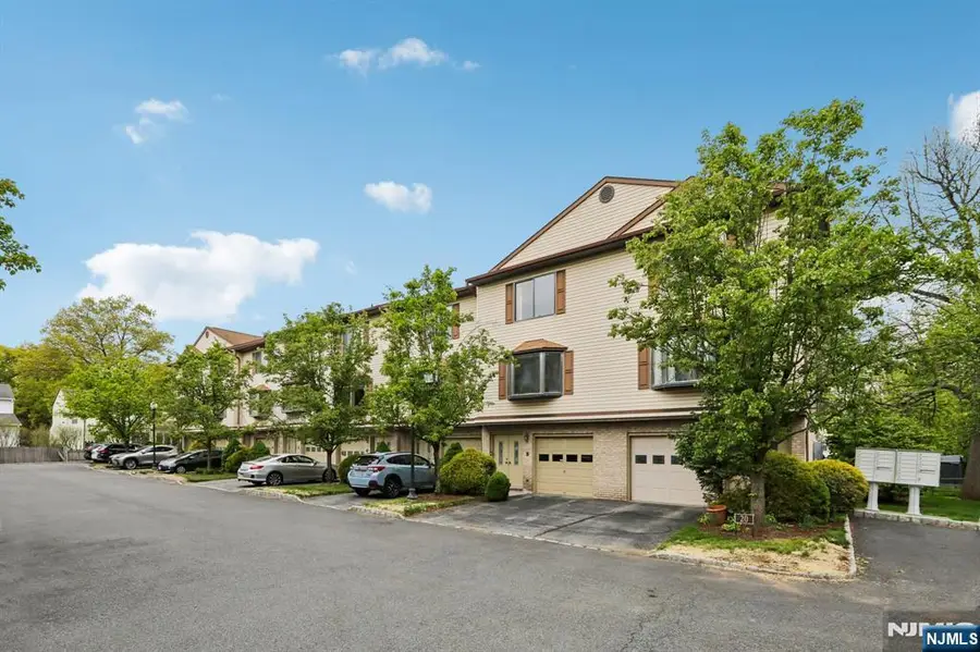 201 Watchung Avenue C19, Bloomfield, NJ 07003 - #2